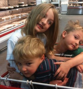 kids-2015-at-costco-2